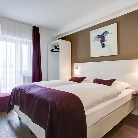 Hotel West Hamburg-Harburg Buitenkant foto