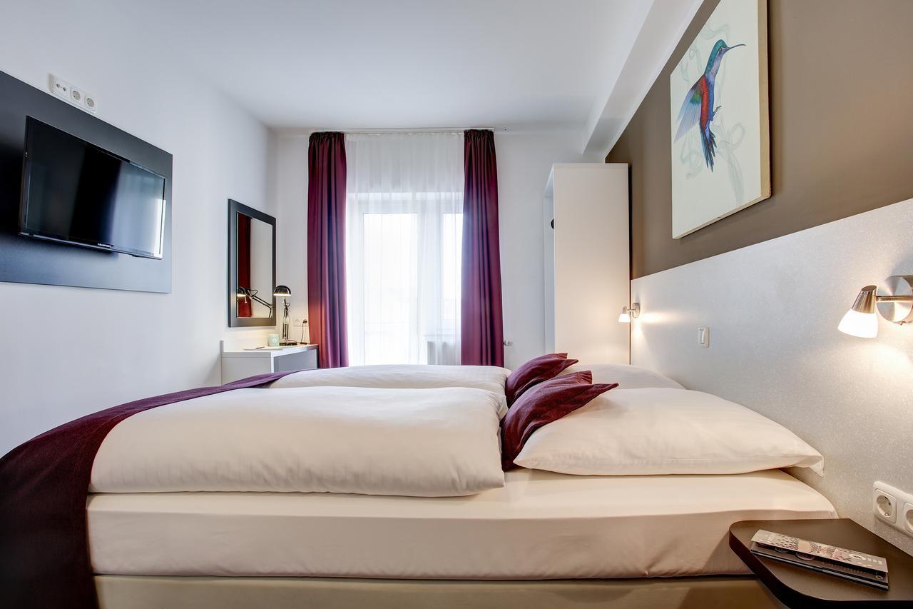 Hotel West Hamburg-Harburg Buitenkant foto