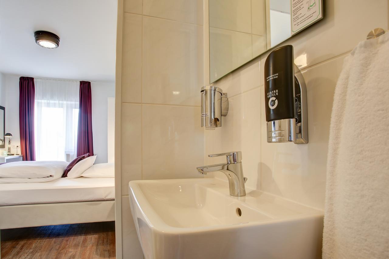 Hotel West Hamburg-Harburg Buitenkant foto