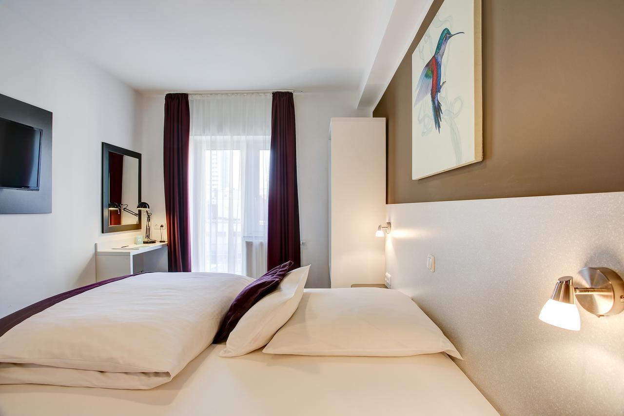 Hotel West Hamburg-Harburg Buitenkant foto