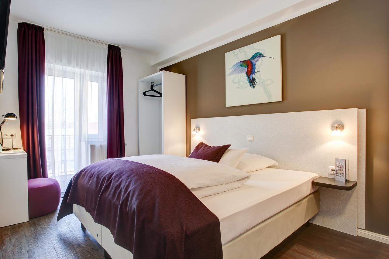 Hotel West Hamburg-Harburg Buitenkant foto