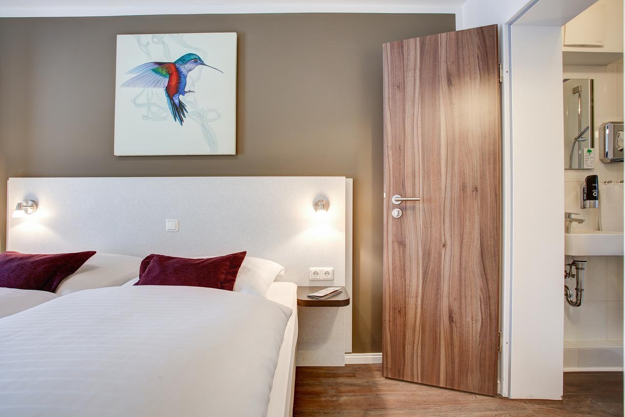 Hotel West Hamburg-Harburg Buitenkant foto